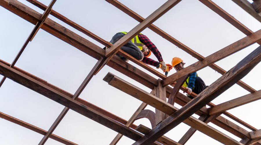 Expert new roof installation services in Grayville, IL